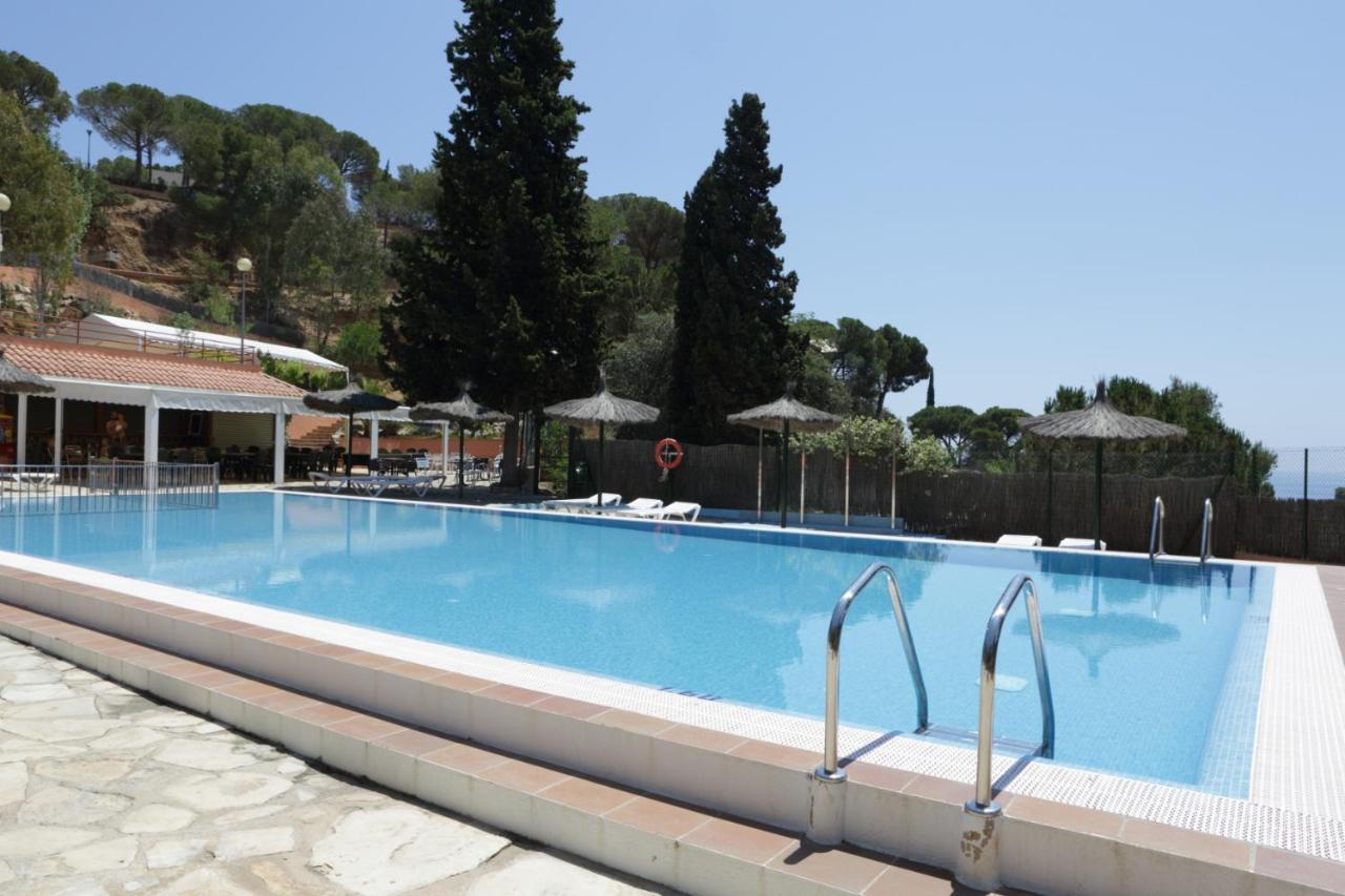 Happy Camp Mobile Homes In Camping Senia Cala Canyelles Льорет-де-Мар Экстерьер фото